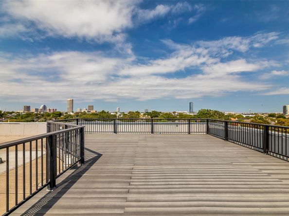 510 Lovett Boulevard 404, Houston TX 77006