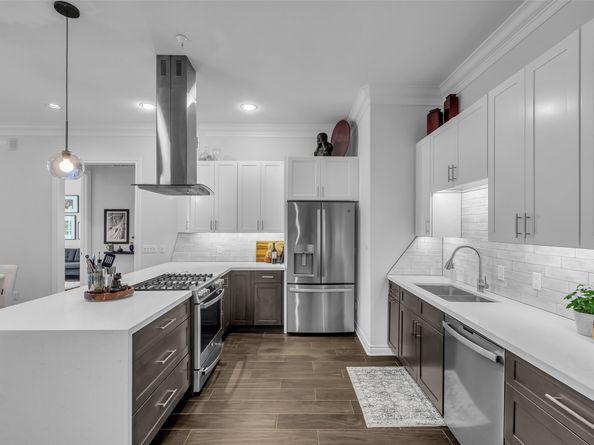 510 Lovett Boulevard 404, Houston TX 77006