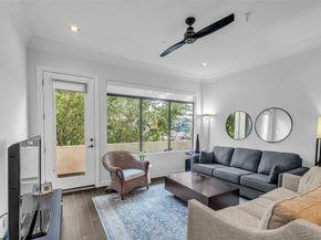 510 Lovett Boulevard 404, Houston TX 77006