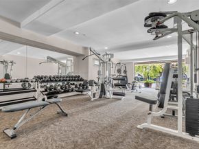 510 Lovett Boulevard 404, Houston TX 77006