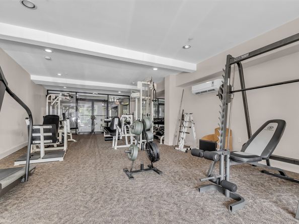 510 Lovett Boulevard 404, Houston TX 77006