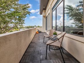 510 Lovett Boulevard 404, Houston TX 77006