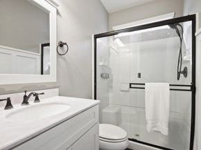 11 Canterborough Place, Tomball TX 77375