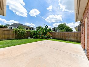 16027 Belleshire Lane, Houston TX 77084