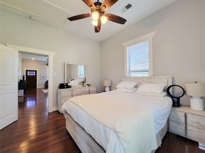 2604 Cochran Street, Houston TX 77009