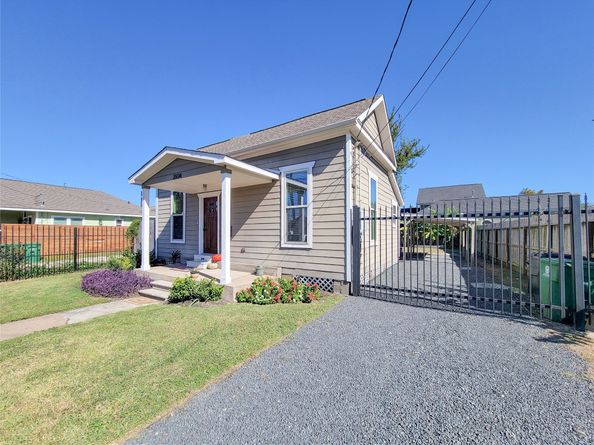 2604 Cochran Street, Houston TX 77009