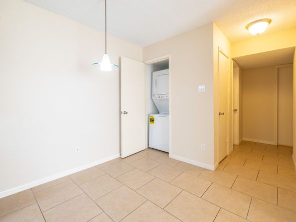 2750 Holly Hall Street 304, Houston TX 77054