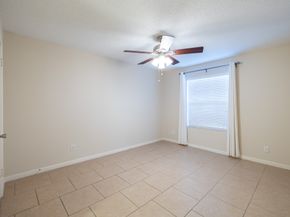 2750 Holly Hall Street 304, Houston TX 77054