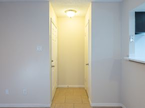 2750 Holly Hall Street 304, Houston TX 77054