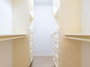 2750 Holly Hall Street 304, Houston TX 77054