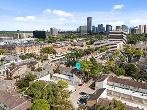 1928 Augusta Drive, Houston TX 77057