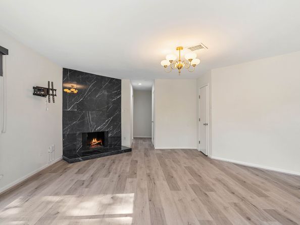 1928 Augusta Drive, Houston TX 77057