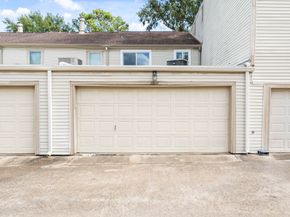 1928 Augusta Drive, Houston TX 77057