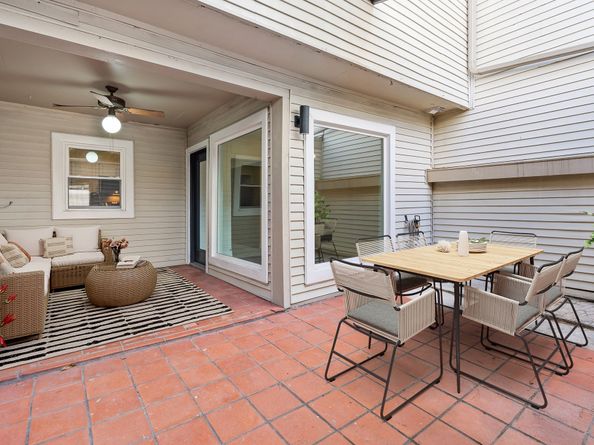 1928 Augusta Drive, Houston TX 77057