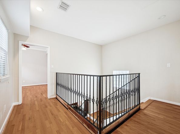 1427 W 25th Street, Houston TX 77008