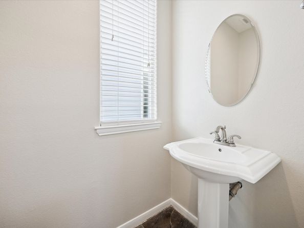 1427 W 25th Street, Houston TX 77008