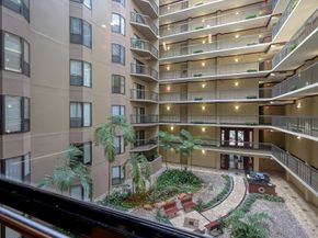 661 Bering Drive 310, Houston TX 77057