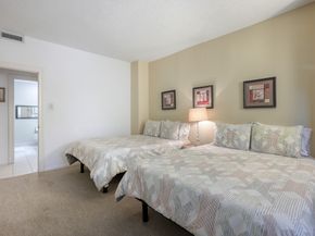 661 Bering Drive 310, Houston TX 77057