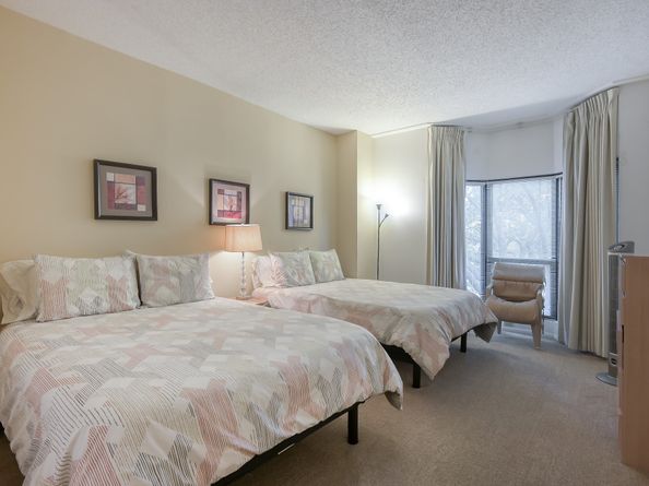 661 Bering Drive 310, Houston TX 77057