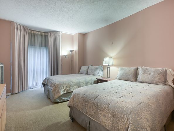 661 Bering Drive 310, Houston TX 77057