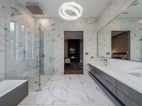 2302 Suffolk Drive, Houston TX 77027