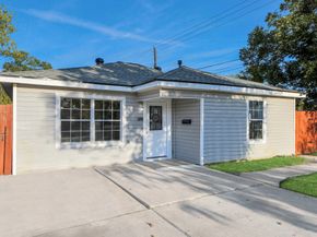 4803 Bellnole Drive, Houston TX 77017