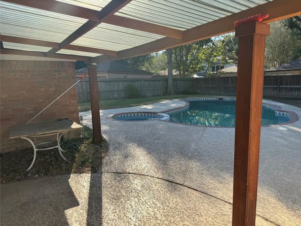 9106 Sabastian Drive, Houston TX 77083