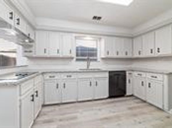 9106 Sabastian Drive, Houston TX 77083