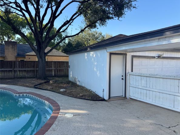 9106 Sabastian Drive, Houston TX 77083
