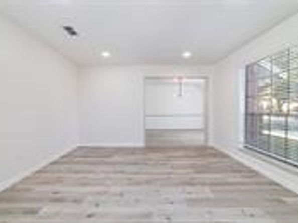 9106 Sabastian Drive, Houston TX 77083