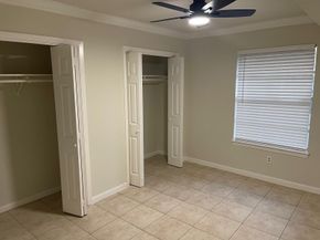 8229 Kingsbrook Road 228, Houston TX 77024