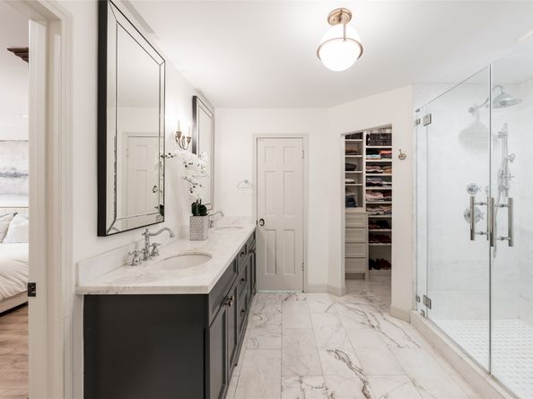 2802 Bernadette Lane, Houston TX 77043