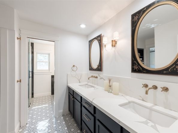 2802 Bernadette Lane, Houston TX 77043