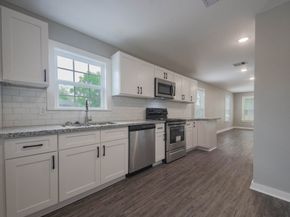 1206 E 33rd Street, Houston TX 77022