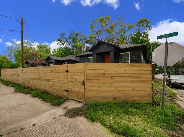1206 E 33rd Street, Houston TX 77022