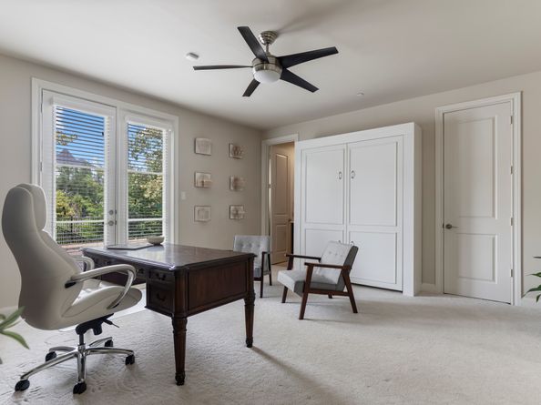 2032 Fannin Station S, Houston TX 77045