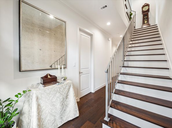 212 Morningside Park Street, Houston TX 77024