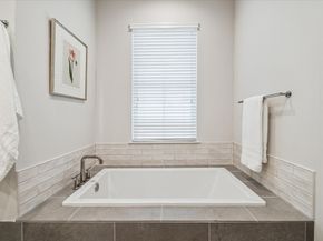212 Morningside Park Street, Houston TX 77024