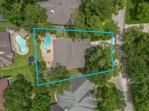23 Murmuring Creek Place, The Woodlands TX 77385
