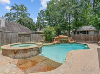 23 Murmuring Creek Place