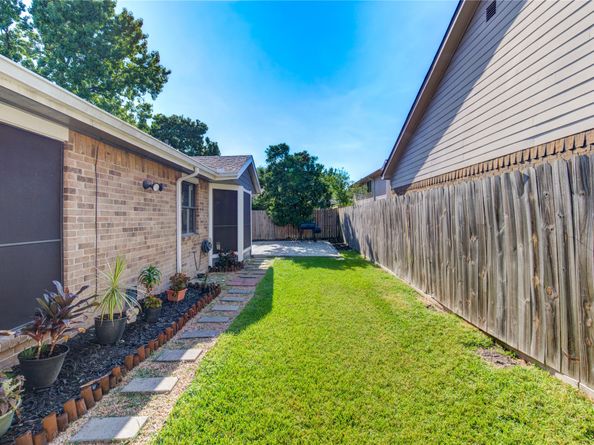 3110 Westwick Drive, Houston TX 77082
