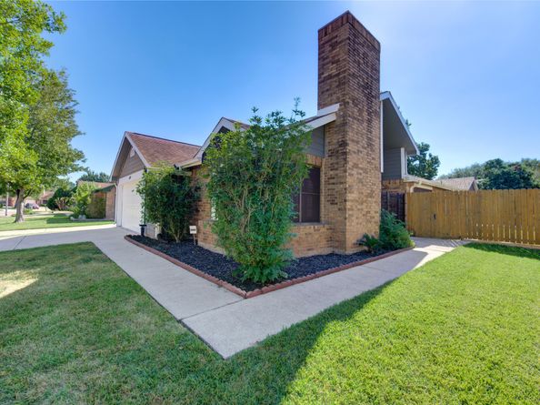 3110 Westwick Drive, Houston TX 77082