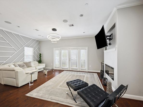 1206 Cushing Street, Houston TX 77019