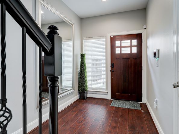 1206 Cushing Street, Houston TX 77019