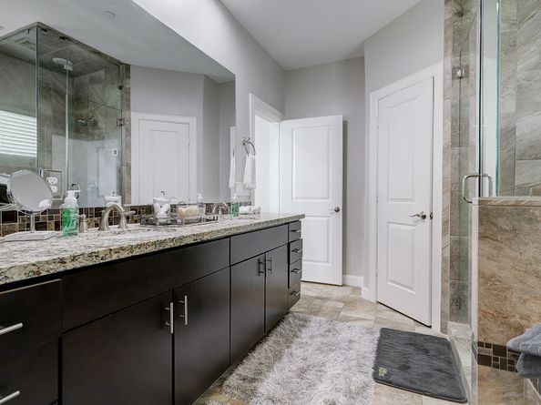 1206 Cushing Street, Houston TX 77019