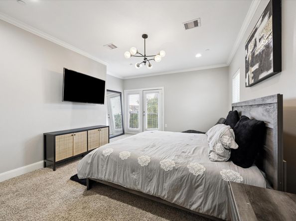 1206 Cushing Street, Houston TX 77019