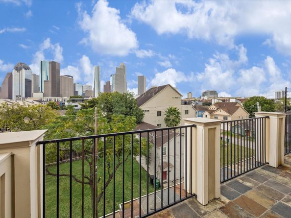 1206 Cushing Street, Houston TX 77019