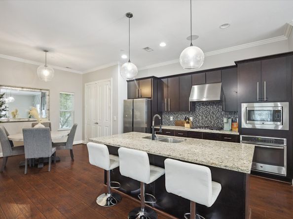 1206 Cushing Street, Houston TX 77019