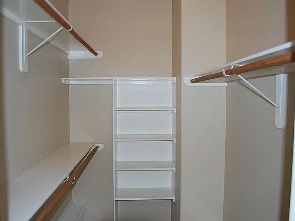 5629 Dolores Place Lane B, Houston TX 77057