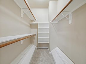 5629 Dolores Place Lane B, Houston TX 77057